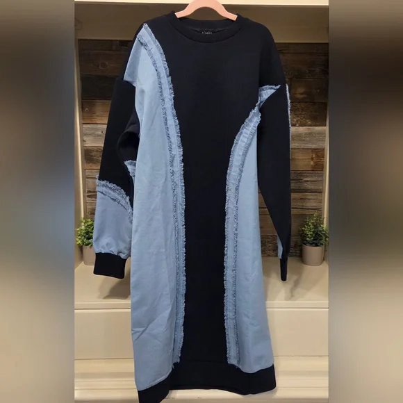 ALEEZA PARIS Elegant Long Sleeve SWEATER Dress- Navy & Light Blue W/ Fringe!! - Picture 3 of 10